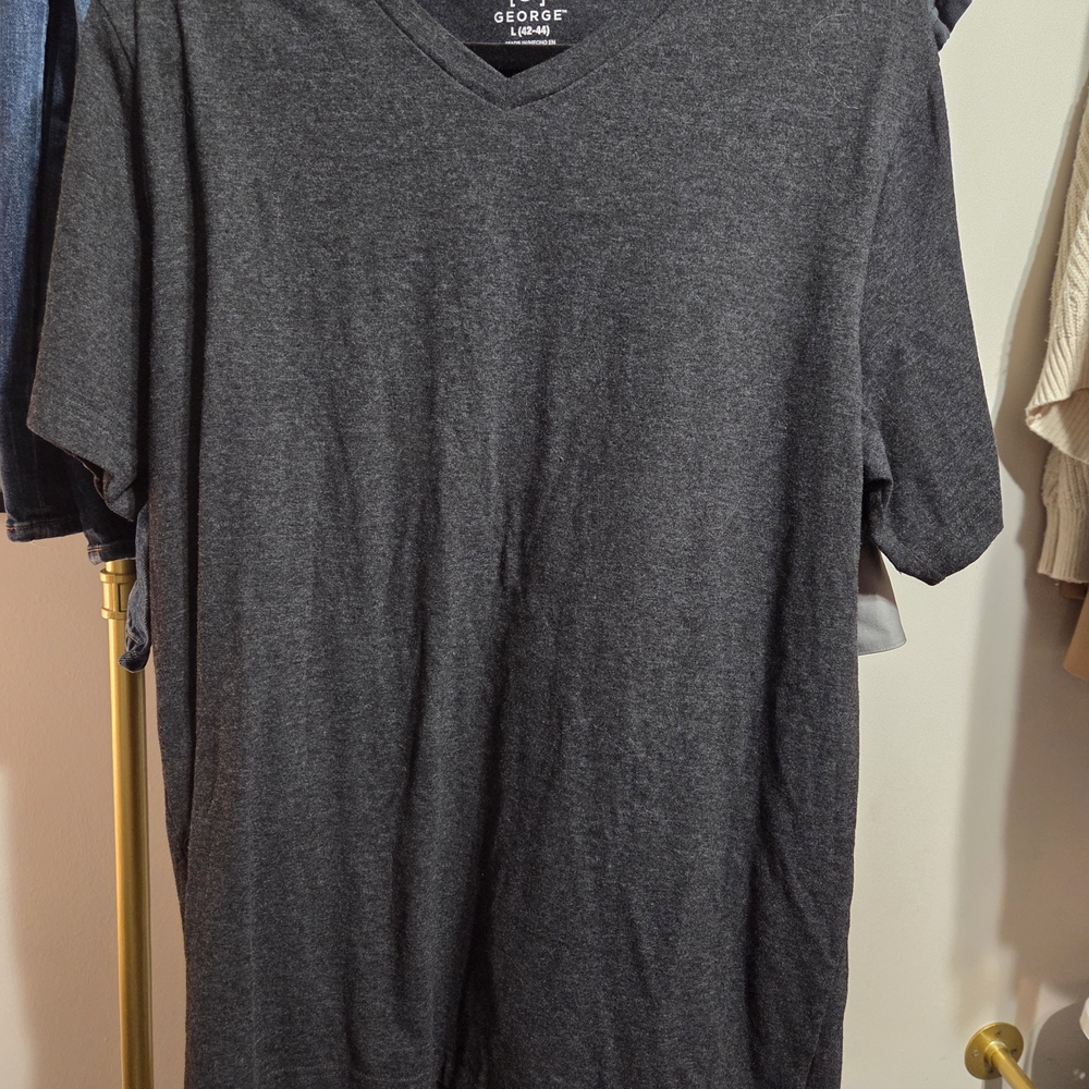 George Men's Dark Gray V-Neck Tee